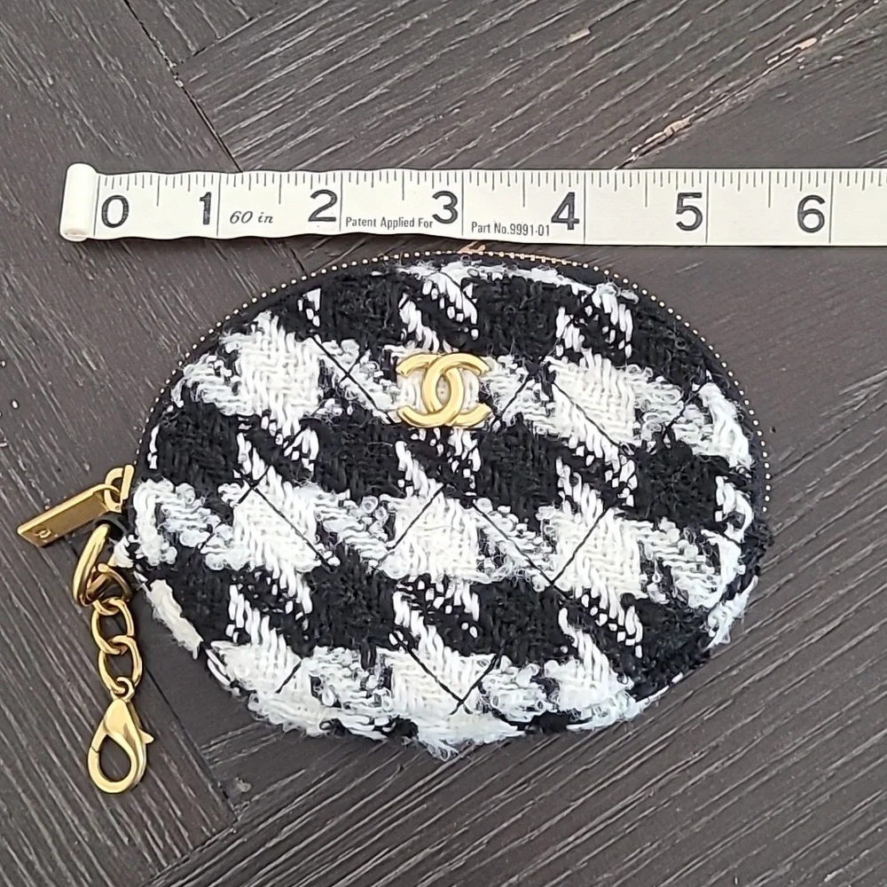 Chanel Tweed Quilted Coin Purse